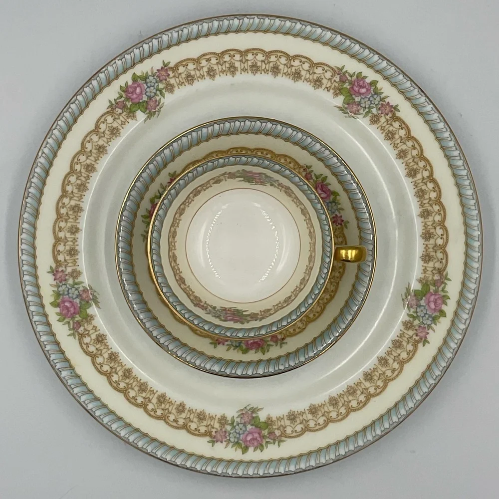 Noritake charming dinnerware